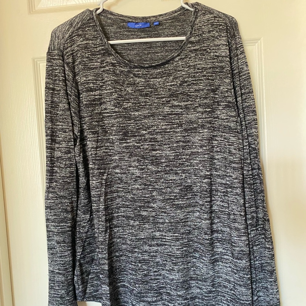 Gray Long Sleeve Knit Top
